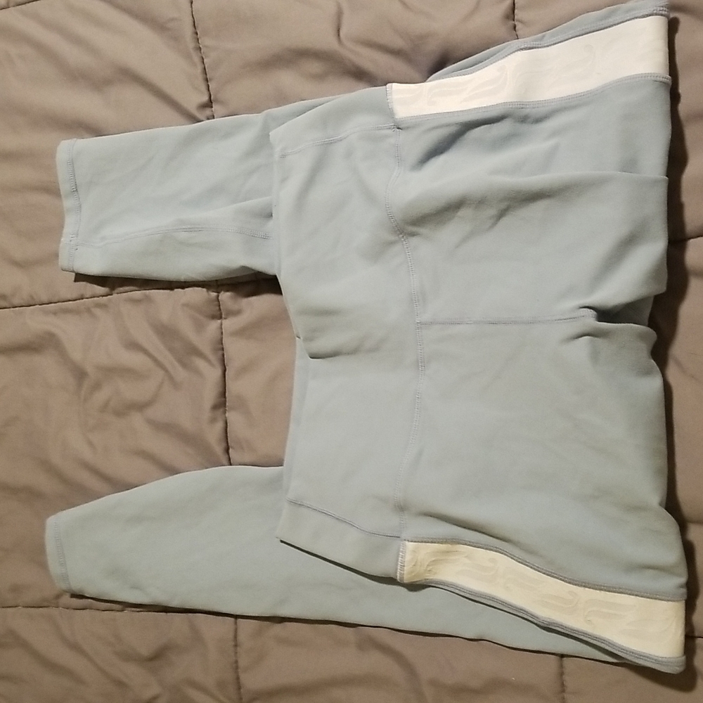 Fabletics Powerhold 7/8 - Picture 3 of 3